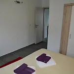 Dubas Apartman Orebić
