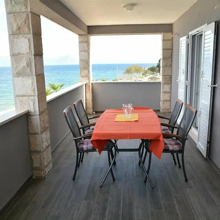 Dubas Apartman Orebić