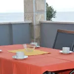 Apartments Dubas *