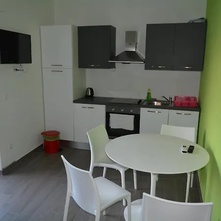 Apartments Dubas Apartment *