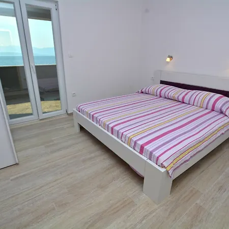 Dubas Διαμέρισμα *