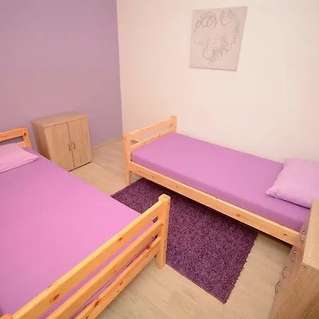 Apartment Apartments Dubas *